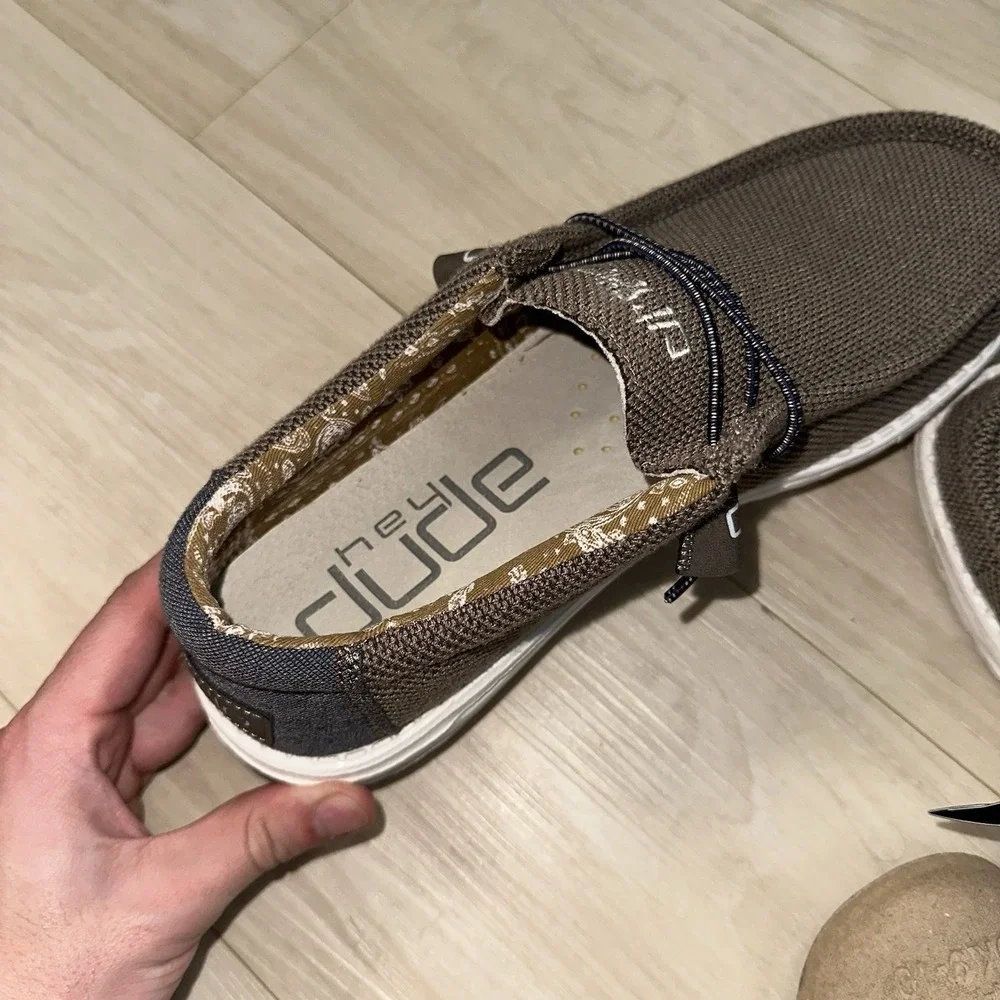 Hey Dude Wally Paisley Mens Size 11 Chocolate White Casual Walking Slip-On Shoes - Picture 5 of 7